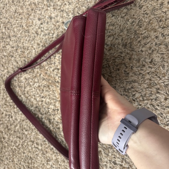 Brighton Barbados Burgundy red genuine leather crossbody travel organizer wallet - Picture 3 of 9